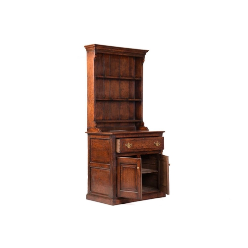 208 - A craftsman-made George III-style oak dresser and rack of small proportions, 20th century, the base ... 