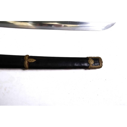 453 - A Japanese WW2 Kai Gunto naval officers sword, the tang being an anchor arsenal mark (Toyokawa?) wit... 