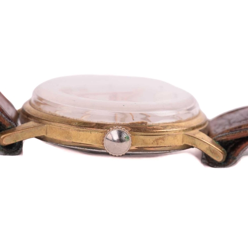 357 - A Zenith 3600 automatic wristwatch, a Ronet Incabloc watch, Eclydo lighter/timepiece. The Zenith 360... 