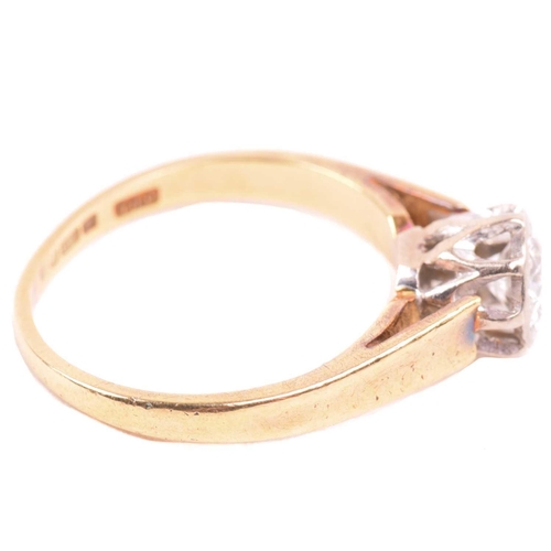 128 - A diamond solitaire ring in 18ct gold, featuring a brilliant-cut diamond of 5.0 x 2.8 mm in an illus... 