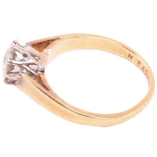 128 - A diamond solitaire ring in 18ct gold, featuring a brilliant-cut diamond of 5.0 x 2.8 mm in an illus... 