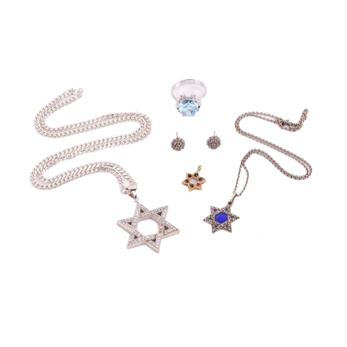 275 - A small collection of jewellery items, including a small 9ct yellow gold Star of David pendant set w... 