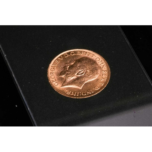 347 - A 1914 gold Sovereign in a presentation case