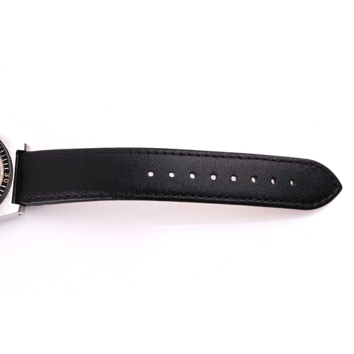 439 - A Tissot Electronic PR-516 diving watch, featuring a battery-operated Swiss-made movement in a steel... 