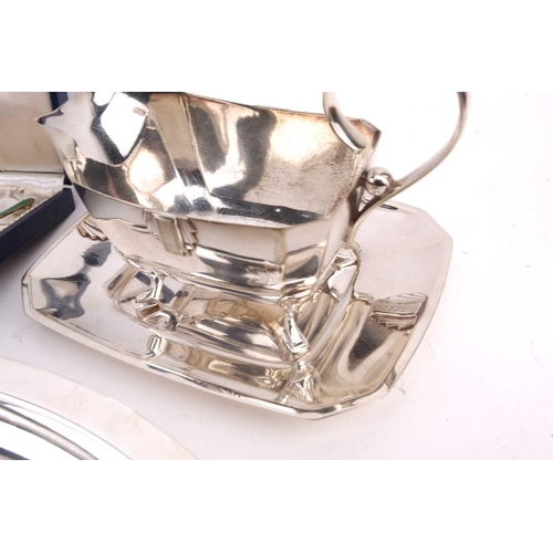 487 - A George V silver tray, Birmingham 1927, with gadroon rim, engraved 'Presented to Mr & Mrs L.M. Brah... 