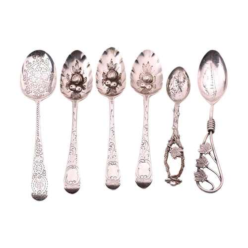 497 - A pair of George III silver berry spoons, by Thomas Wilkes Barker, London 1812, of traditional form ... 