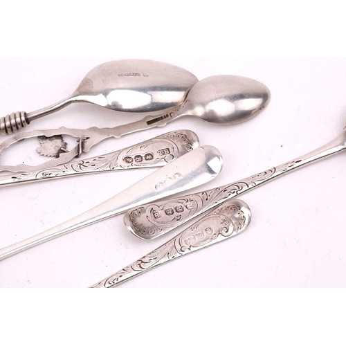 497 - A pair of George III silver berry spoons, by Thomas Wilkes Barker, London 1812, of traditional form ... 