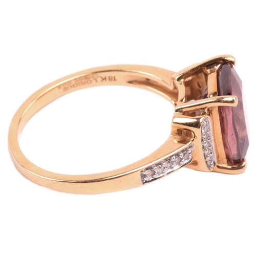 52 - A red zircon and diamond dress ring in 18ct yellow gold, centred with a cushion-cut red zircon in a ... 