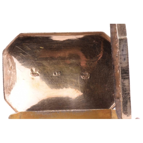 536 - A George III silver vinaigrette, by Samuel Pemberton, Birmingham 1801, of rectangular form with cant... 