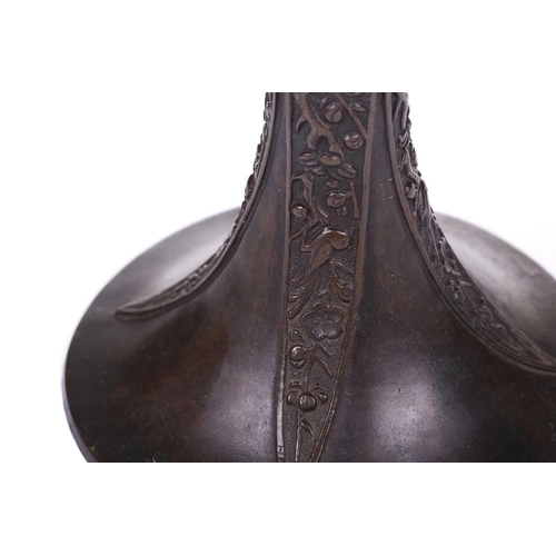 117 - A Chinese bronze Gu-shaped archaic-style vase, late Qing Dynasty, 13 cm diameter x 21.5 cm high