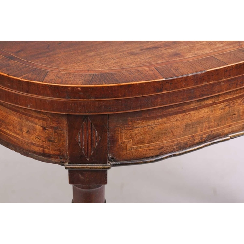 153 - An early 19th century mahogany and rosewood crossbanded foldover card table, with bowed front boxwoo... 