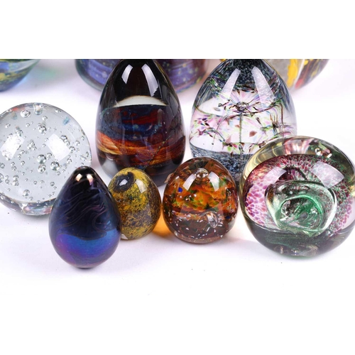 252 - A collection of British Art Glass, including a Martin Andrews Stone Series vase, with etched mark da... 