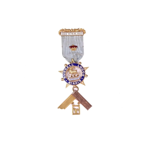 268 - A 9ct gold Masonic Past Master's Jewel for the Russell Lodge No. 4413, with enamelled badge and bar,... 