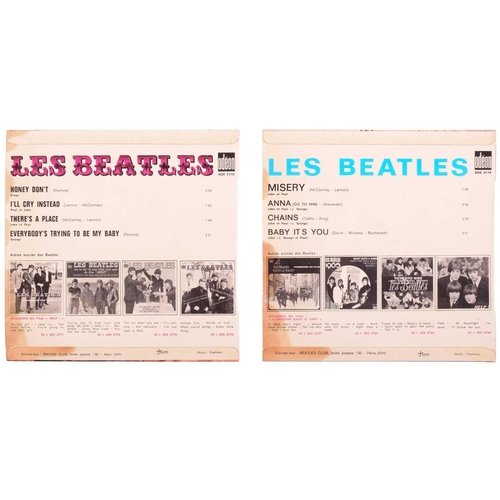 279 - The Beatles: three vinyl albums, comprising 'Revolver', (Mono PMC 7009), 'The White Album' (Stereo P... 