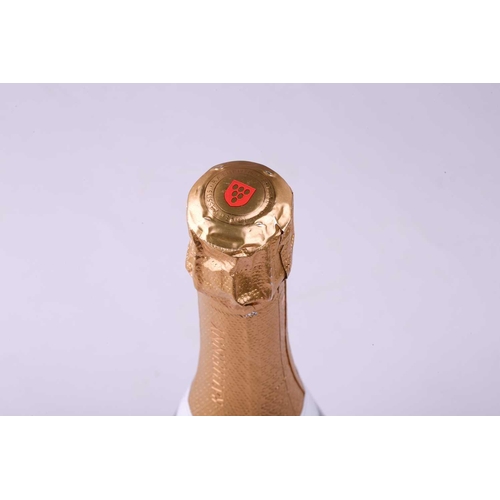 293 - Nine mixed bottles comprising three Rathfinny Classic Cuvee Sussex Sparkling Wine, 2018, 750ml,12%, ... 