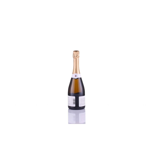 293 - Nine mixed bottles comprising three Rathfinny Classic Cuvee Sussex Sparkling Wine, 2018, 750ml,12%, ... 