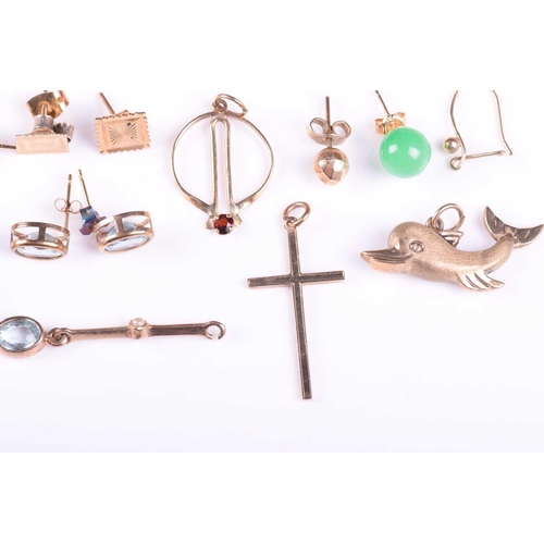 18 - A mixed collection of earrings together with a 9ct gold dolphin pendant, a 9ct gold cross and a spra... 