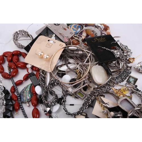 30 - A large quantity of costume jewellery including six sleeve garters, various buttons, beaded necklace... 