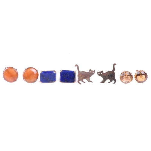 312 - A collection of jewellery including a cultured pearl ring with hallmarks for 9ct gold, ring size P, ... 