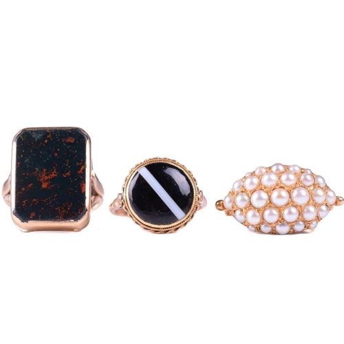 312 - A collection of jewellery including a cultured pearl ring with hallmarks for 9ct gold, ring size P, ... 