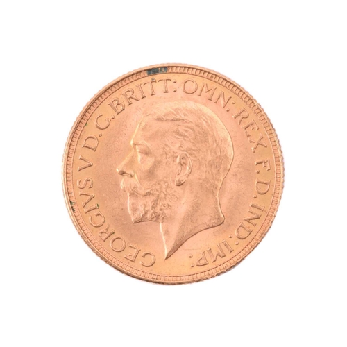 363 - A George V Full Sovereign, South Africa, 1929, St George and the Dragon reverse.