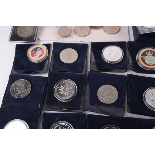 364 - A collection of Commemorative coin covers including Henry VIII, Battle of Britain, Dunkirk Evacuatio... 