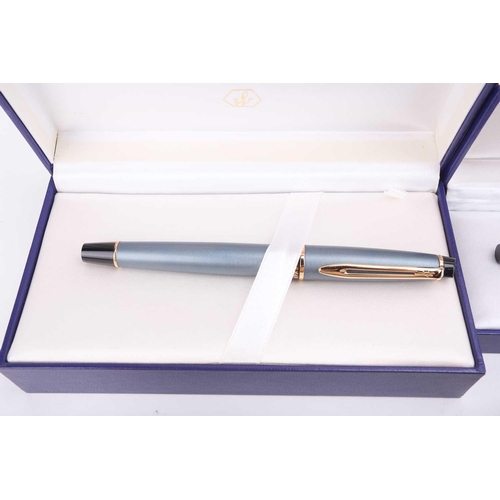 393 - A collection of boxed and cased Waterman, Parker and Shaefer fountain pens, including a metallic blu... 