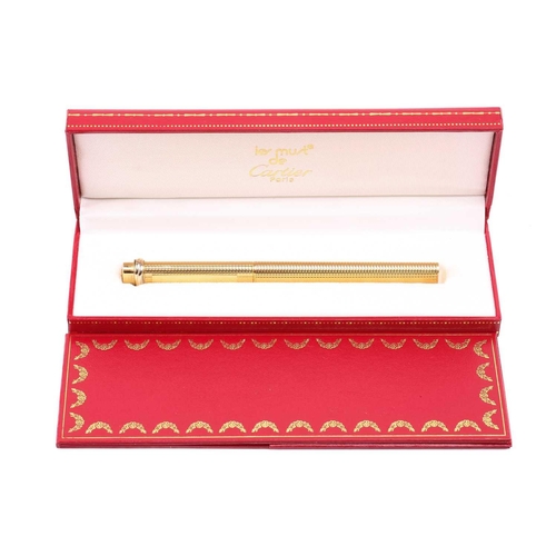 401 - Les Must de Cartier - two boxed 'Vendôme Trinity' pens of crosshatch pattern; containing one fountai... 