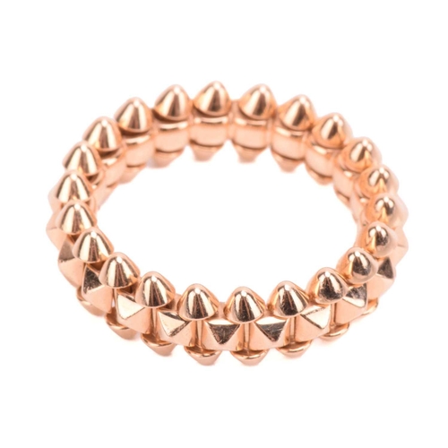 97 - Cartier - 'Clash de Cartier' ring in 18ct rose gold, small model, studded band ornated with articula... 