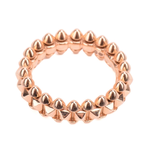 97 - Cartier - 'Clash de Cartier' ring in 18ct rose gold, small model, studded band ornated with articula... 