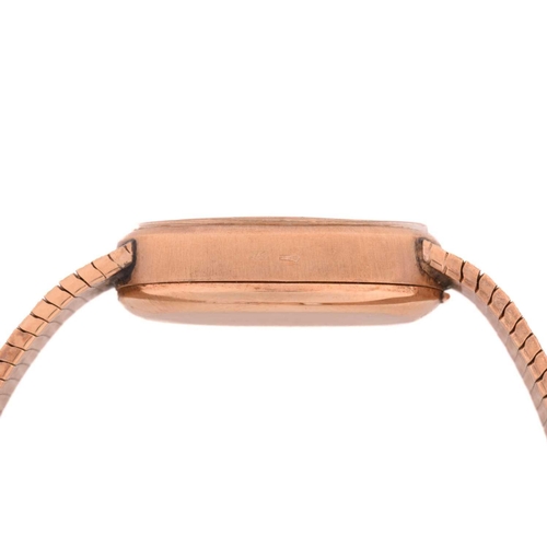 344 - A Longines 9ct gold dress watch. Model: Serial: 51867936 Case Material: 9ct gold Case diameter: 19mm... 