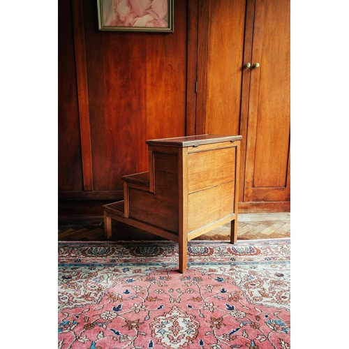 126 - A set of George III style mahogany bedroom steps, 69 cm high x 55 cm wide x 70 cm wide. Provenance: ... 