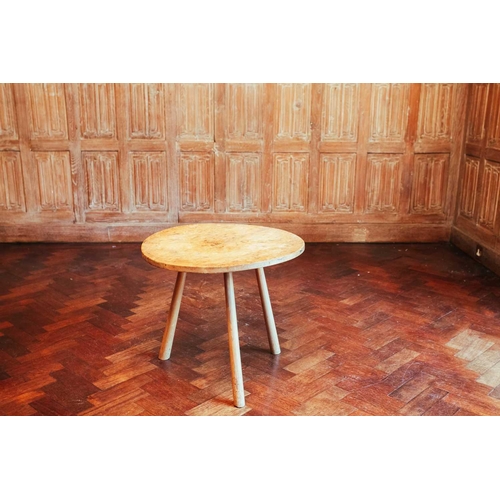 150 - A pair of small French brown rectangular oak side tables with cabriole legs, 57 cm x 38 cm x 53 cm o... 