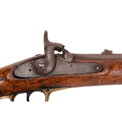 359 - A Victorian Enfield 1856 Indian pattern percussion carbine, the lock dated1862 and bearing crown arm... 