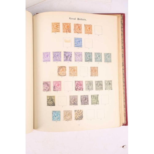 370 - A 'Windsor Loose-Leaf' stamp album, containing Great Britain issues to include 7 x Two Pence Blues, ... 