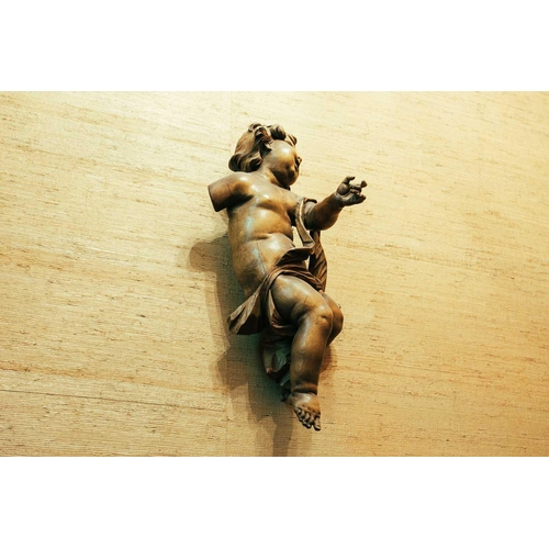 86 - Four 18th century Italian carved softwood cherubs, approximately 60 cm high x 34 cm wide, (one with ... 