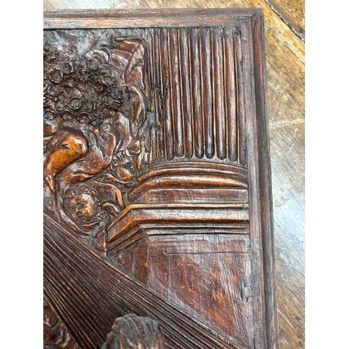 101 - 16th century Italian School, depiction of the Annunciation, carved softwood square panel, 29 cm x 29... 