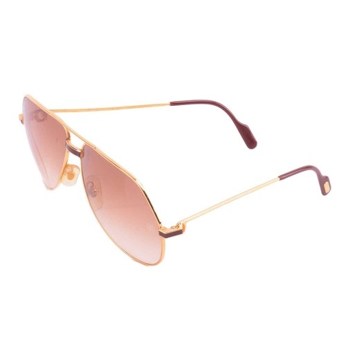 Must de Cartier a pair of 'Vendome' Laque Aviator sunglasses