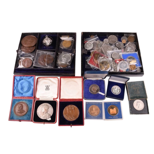 338 - A large collection of commemorative medals, some Campaign, 19th century and later, to include a Vict... 