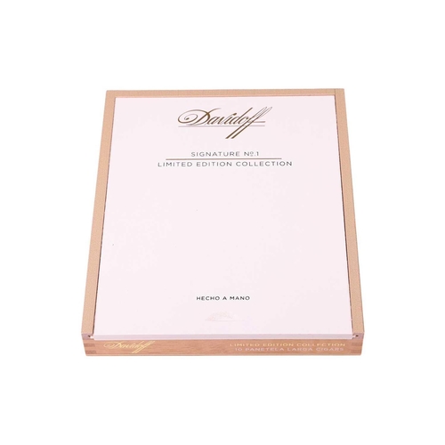 100 - One Box of Davidoff Signature No 1 Limited Edition Collection (10 cigars) Deceased estate. From a pr... 