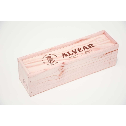 12 - Three bottles of Alvear Solera 1910 Pedro Ximenez Viejisimo, Montilla-Moriles, 15%, 37.5cl Cellar in... 