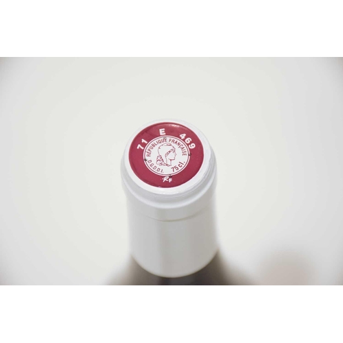 18 - Eleven bottles of Henri de Bareuil Hautes Cotes de Beaune, 2019 Cellar in East Sussex 2cm