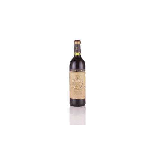 40 - Four bottles of Chateau Gruaud Larose 2eme Grand Cru Classe St Julien, 1982 Qty: (4) Cellar in Londo... 