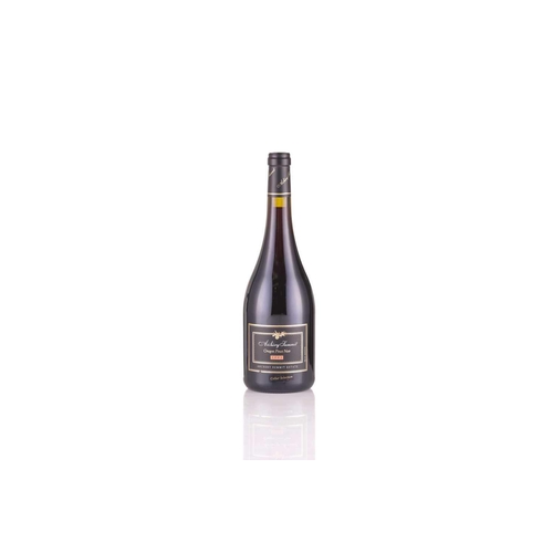 54 - Three bottles of Archery Summit Estate Pinot Noir, Oregon, 2001 Cellar in East Sussex Into Neck