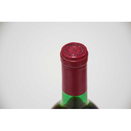 6 - A bottle of Penfolds Grange Bin 95, 1982, bottled in 1984, 13%, 750ml Cellar in Berkshire Upper MIid... 