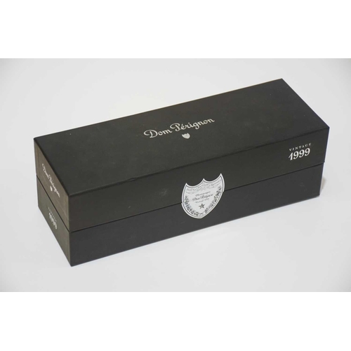 63 - A bottle of Dom Perignon Vintage Champagne, 1999, 12.5%, 750ml Level slightly under foil