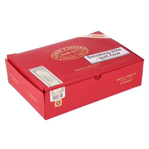 71 - One Box of Romeo y Julieta Linea de Oro Hidalgos, (20 cigars), EMS, OPR JUL21 Deceased estate. From ... 