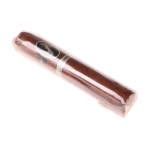 80 - One Box of Davidoff Escurio Gran Toro (12 cigars) Deceased estate. From a private collection in Lond... 