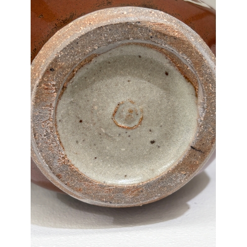 51 - A collection of 20th-century Studio Pottery items, to include an Art Deco style open bowl with incis... 