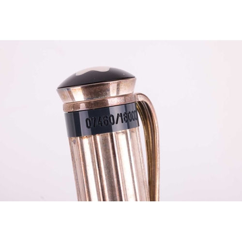 189 - Montblanc - a Charles Dickens ballpoint pen from the Writer's Edition collection, tapered barrel in ... 